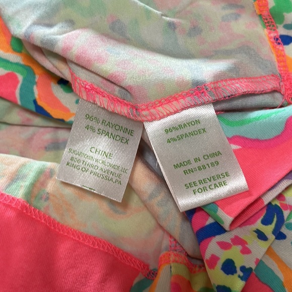 Lilly Pulitzer Off Shoulder 3 quarter sleeve Dress - Picture 5 of 5